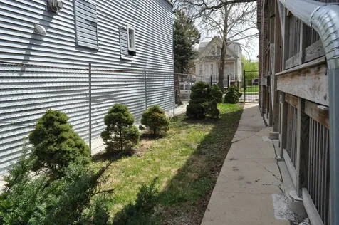 4158 West Potomac Avenue Chicago IL 60651