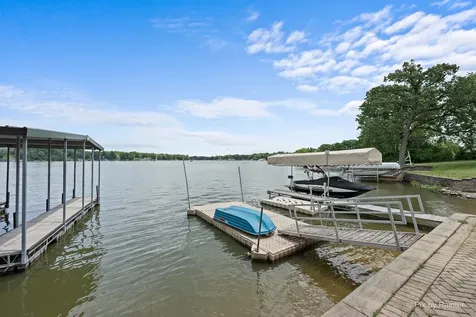 287 Holiday Drive Lake Holiday IL 60552