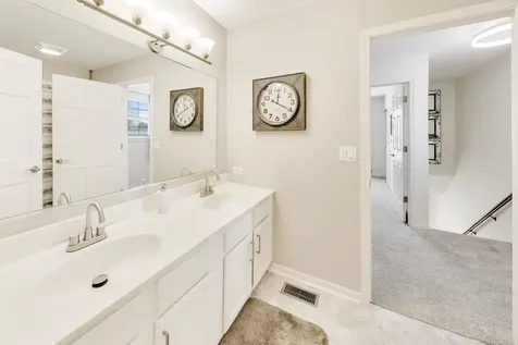 3308 Wembley Drive Zion IL 60099