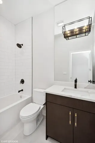 2246 West Jackson Boulevard Chicago IL 60612
