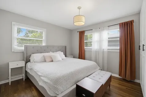1804 Winthrop Road Highland Park IL 60035