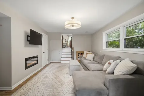 1804 Winthrop Road Highland Park IL 60035