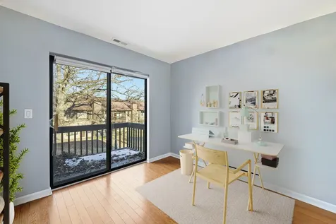6267 Trinity Drive Lisle IL 60532