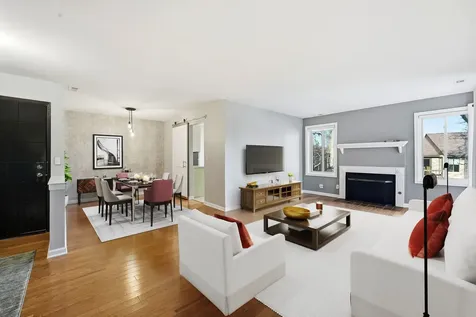 6267 Trinity Drive Lisle IL 60532