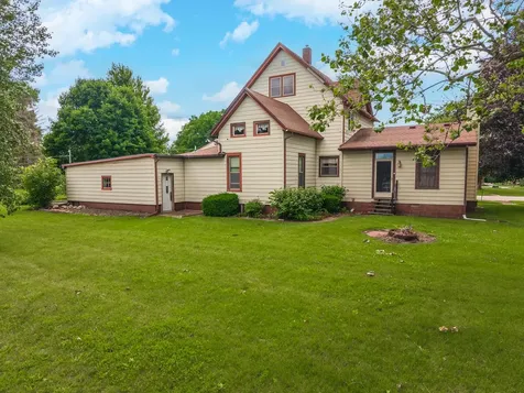 415 North 4th Street Chatsworth IL 60921