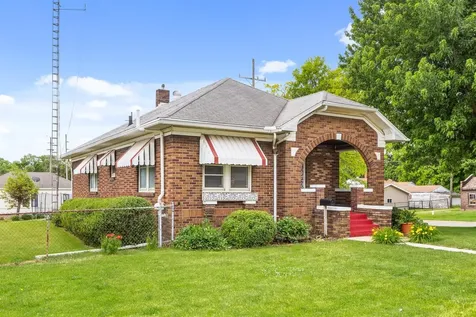801 Bazore Street Streator IL 61364
