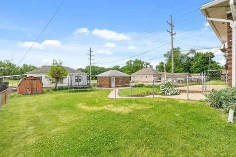 801 Bazore Street Streator IL 61364