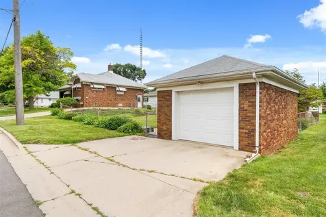 801 Bazore Street Streator IL 61364