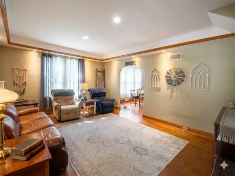 421 Center Street Woodstock IL 60098
