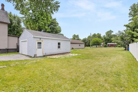 1913 Columbus Street Ottawa IL 61350