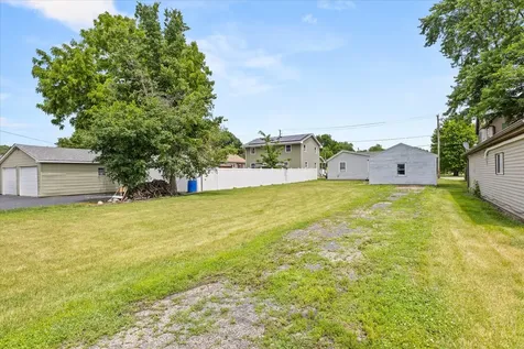 1913 Columbus Street Ottawa IL 61350
