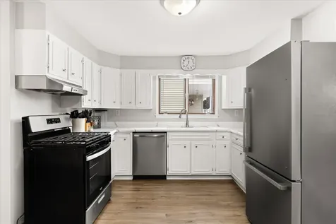 1913 Columbus Street Ottawa IL 61350