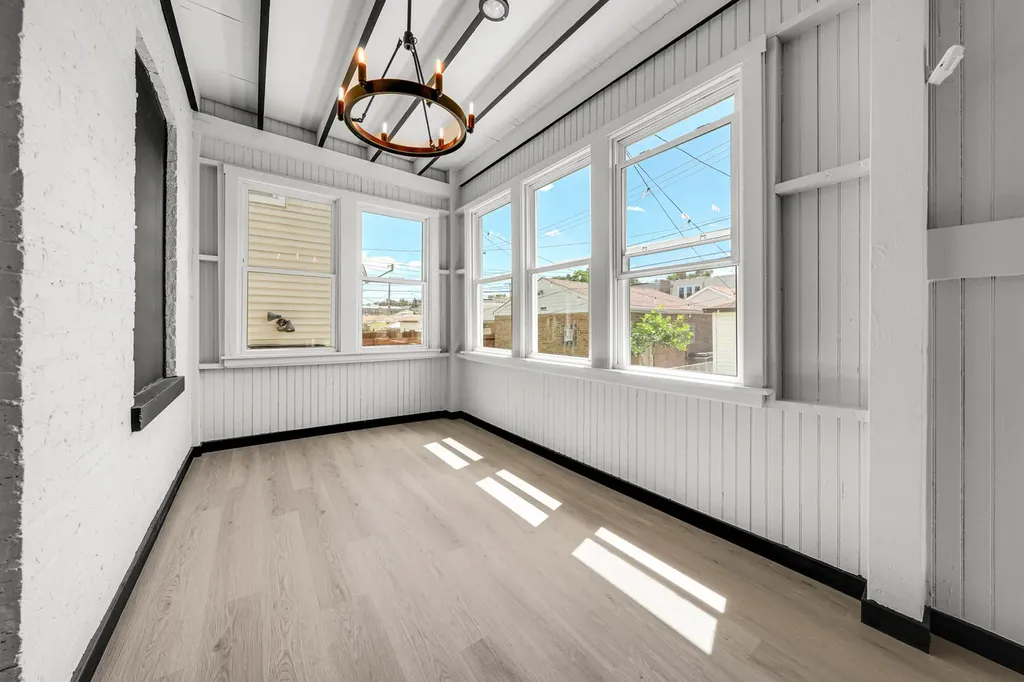 5341 West Wrightwood Avenue Chicago IL 60639
