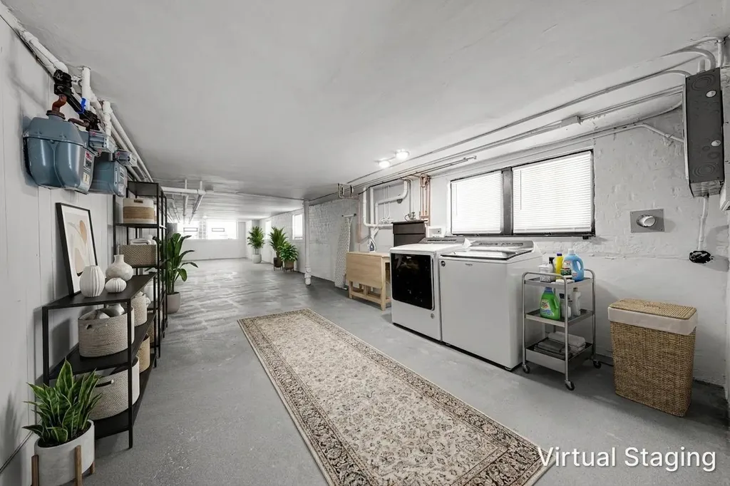 5341 West Wrightwood Avenue Chicago IL 60639