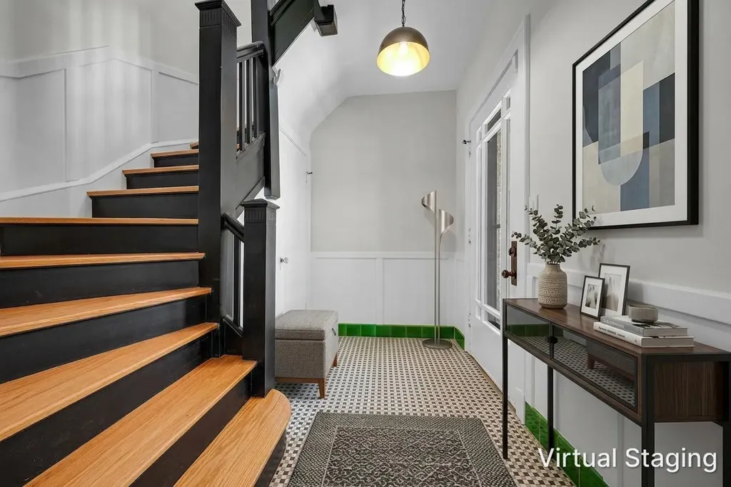 5341 West Wrightwood Avenue Chicago IL 60639