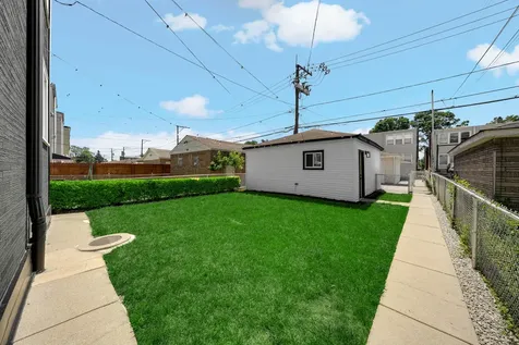 5341 West Wrightwood Avenue Chicago IL 60639