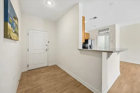 1124 Lake Street Oak Park IL 60301