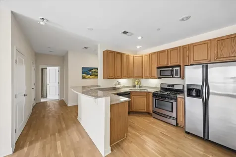 1124 Lake Street Oak Park IL 60301