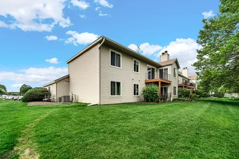 7000 Newport Drive Woodridge IL 60517