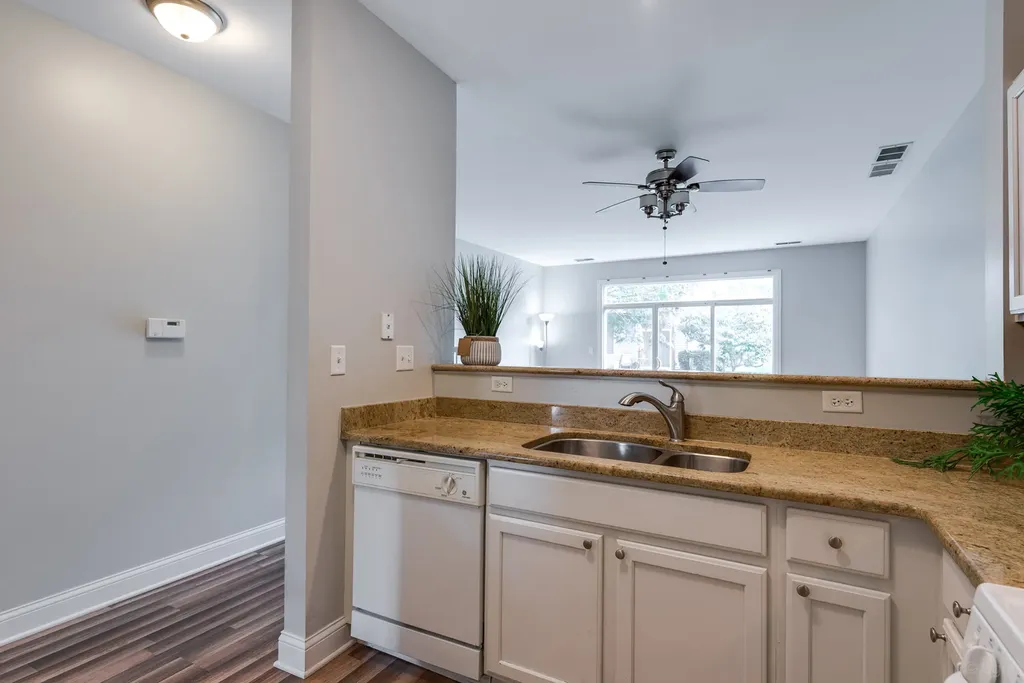 806 Woodewind Drive Naperville IL 60563