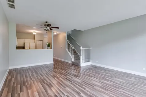 806 Woodewind Drive Naperville IL 60563