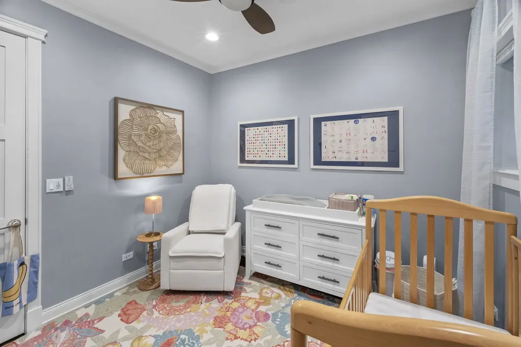 3322 North Kenmore Avenue Chicago IL 60657