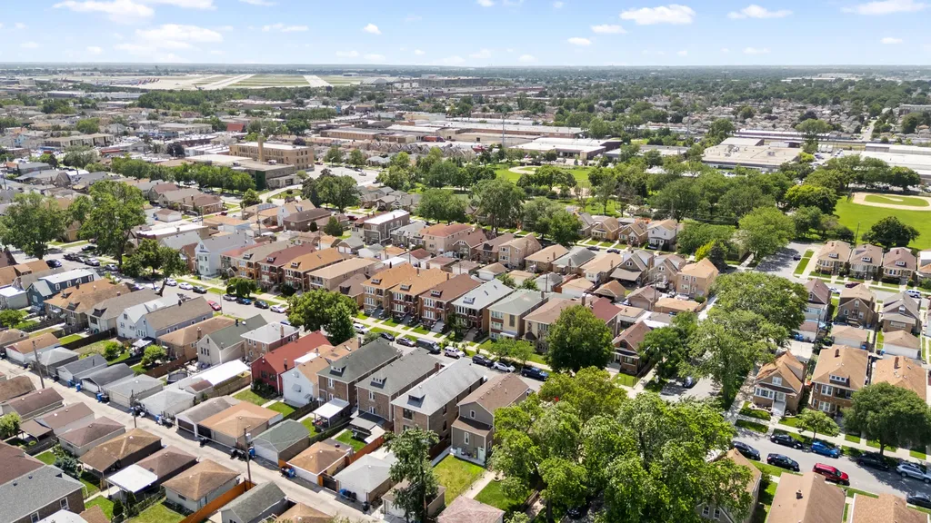 4906 South Kolin Avenue Chicago IL 60632