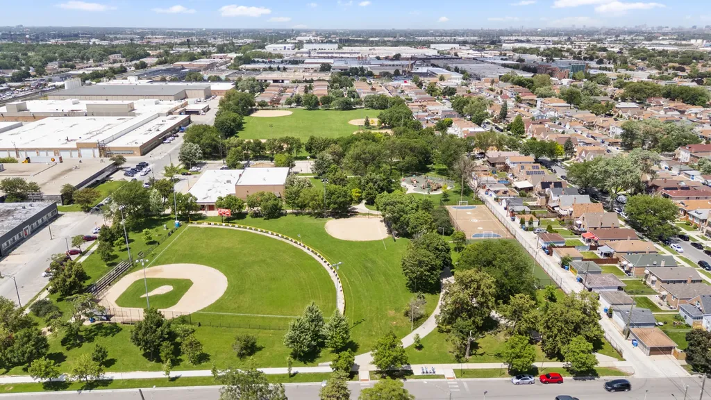 4906 South Kolin Avenue Chicago IL 60632