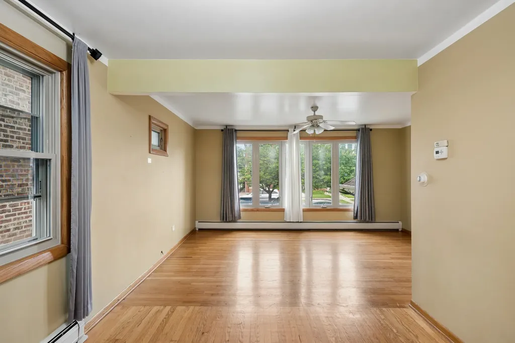 4906 South Kolin Avenue Chicago IL 60632