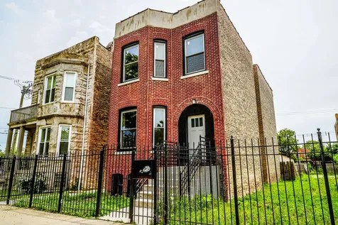 4419 West Gladys Avenue Chicago IL 60624
