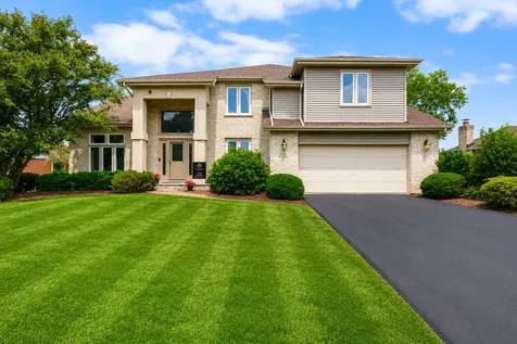 8936 Charrington Drive Frankfort IL 60423
