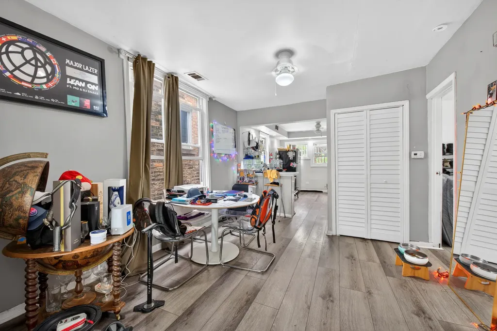 1726 North Sawyer Avenue Chicago IL 60647
