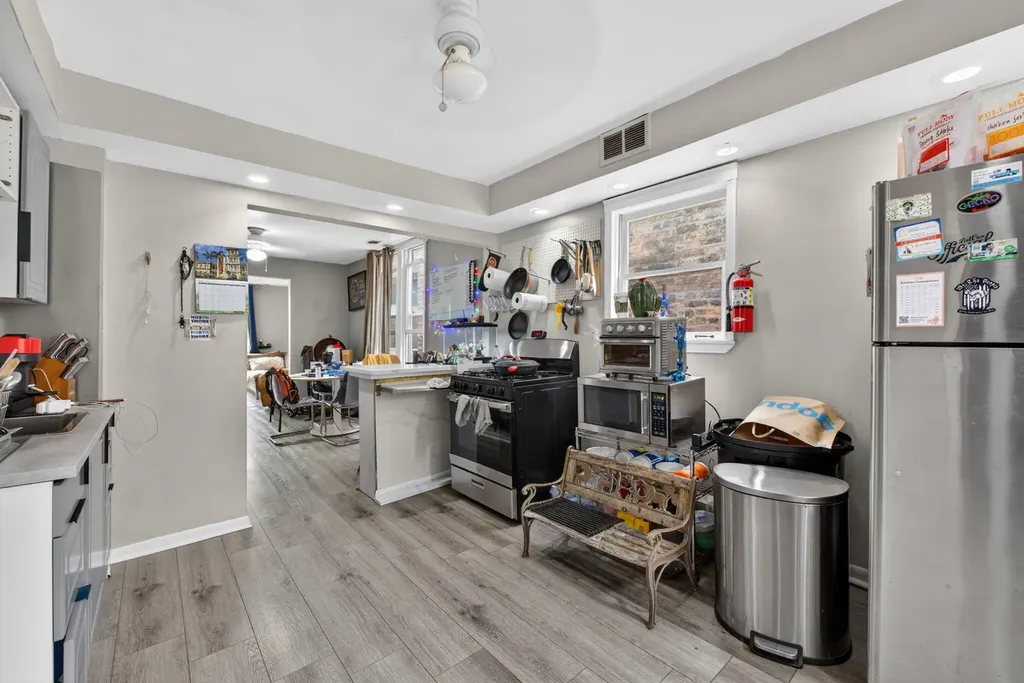 1726 North Sawyer Avenue Chicago IL 60647