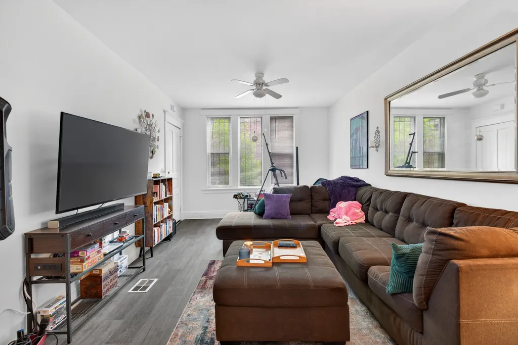 1726 North Sawyer Avenue Chicago IL 60647
