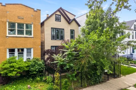 1726 North Sawyer Avenue Chicago IL 60647