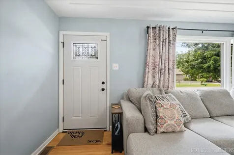 9 Ridge Road Lemont IL 60439