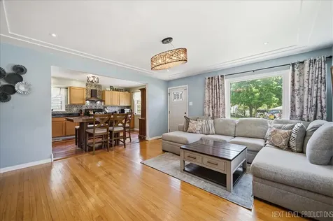 9 Ridge Road Lemont IL 60439