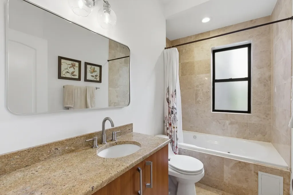 1700 West Summerdale Avenue Chicago IL 60640