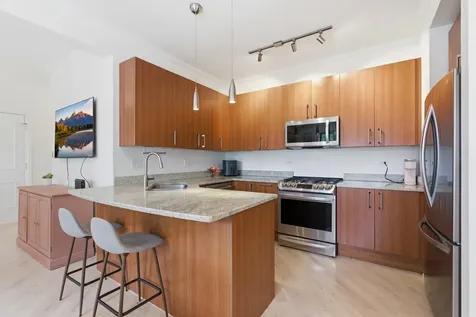 1700 West Summerdale Avenue Chicago IL 60640