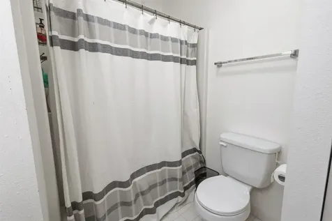 2408 Windward Boulevard Champaign IL 61821