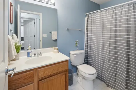 2408 Windward Boulevard Champaign IL 61821