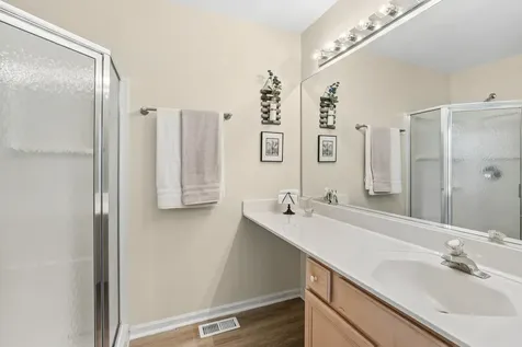 192 Heritage Trail Hainesville IL 60030