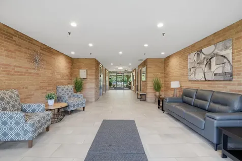 1747 West Crystal Lane Mount Prospect IL 60056
