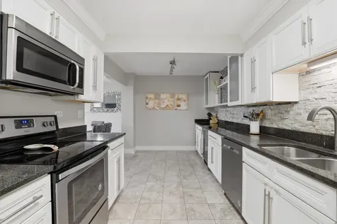1747 West Crystal Lane Mount Prospect IL 60056