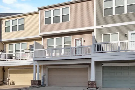 64 North Dryden Place Arlington Heights IL 60004