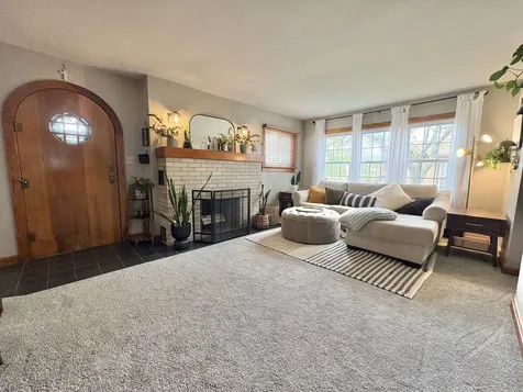 440 West 2nd Street Oglesby IL 61348