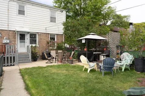 9019 Lincoln Avenue Brookfield IL 60513