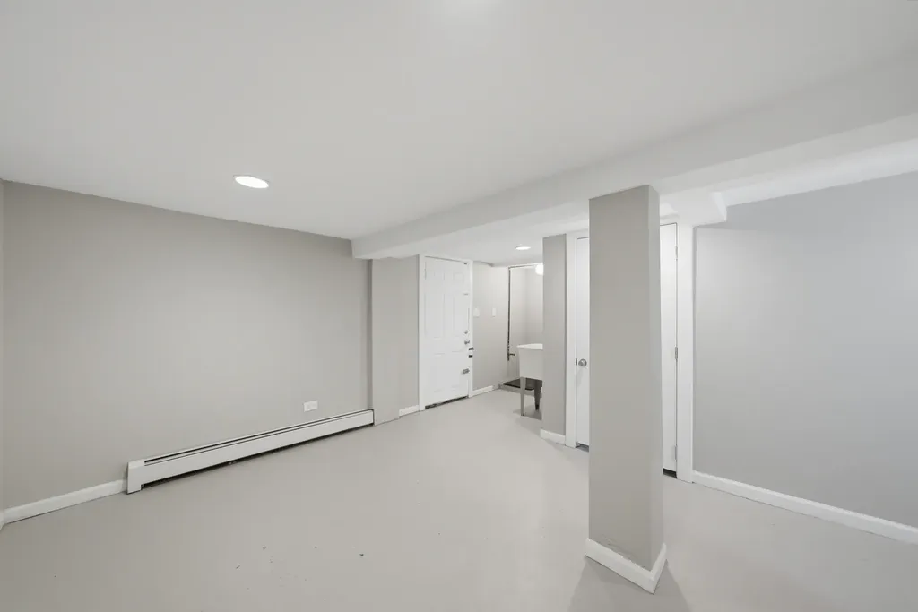 6245 South Damen Avenue Chicago IL 60636