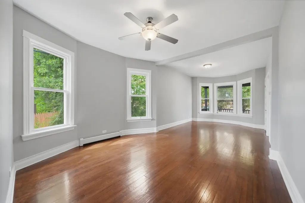 6245 South Damen Avenue Chicago IL 60636