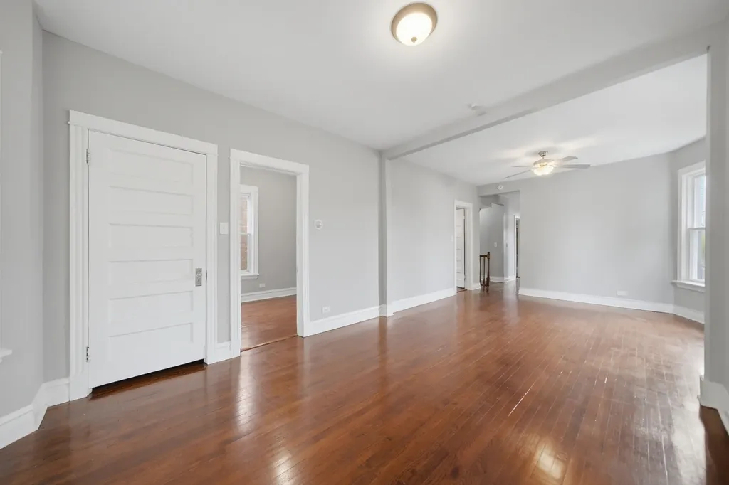 6245 South Damen Avenue Chicago IL 60636